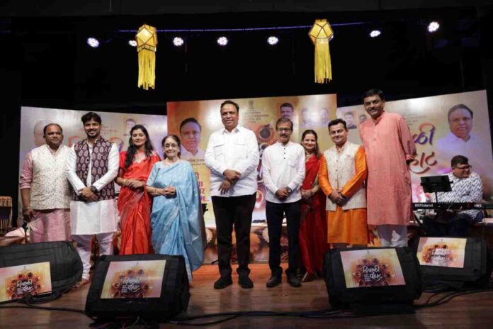 साहित्य संघ गिरगाव मुंबई येथे दिवाळी पहाट जल्लोषात साजरी-1